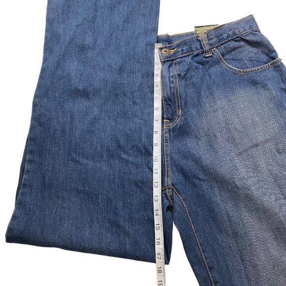 Ultimate Apparel Women Dark Wash Jeans Sz 14 NWT Flared Leg 100% Cotton Denim - Picture 5 of 14